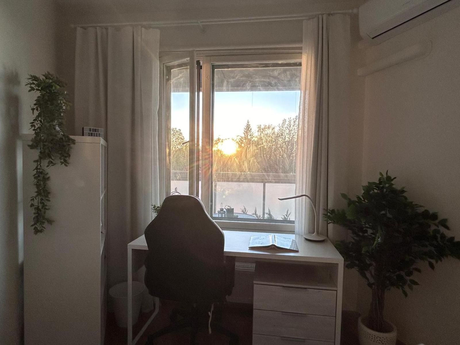 Stella'S Apartment - City Center - Free Secure Parking - Big Sun Terrace - Air Conditioning - Wifi - Tram To The Tallinn Bus Station And Old Town 外观 照片