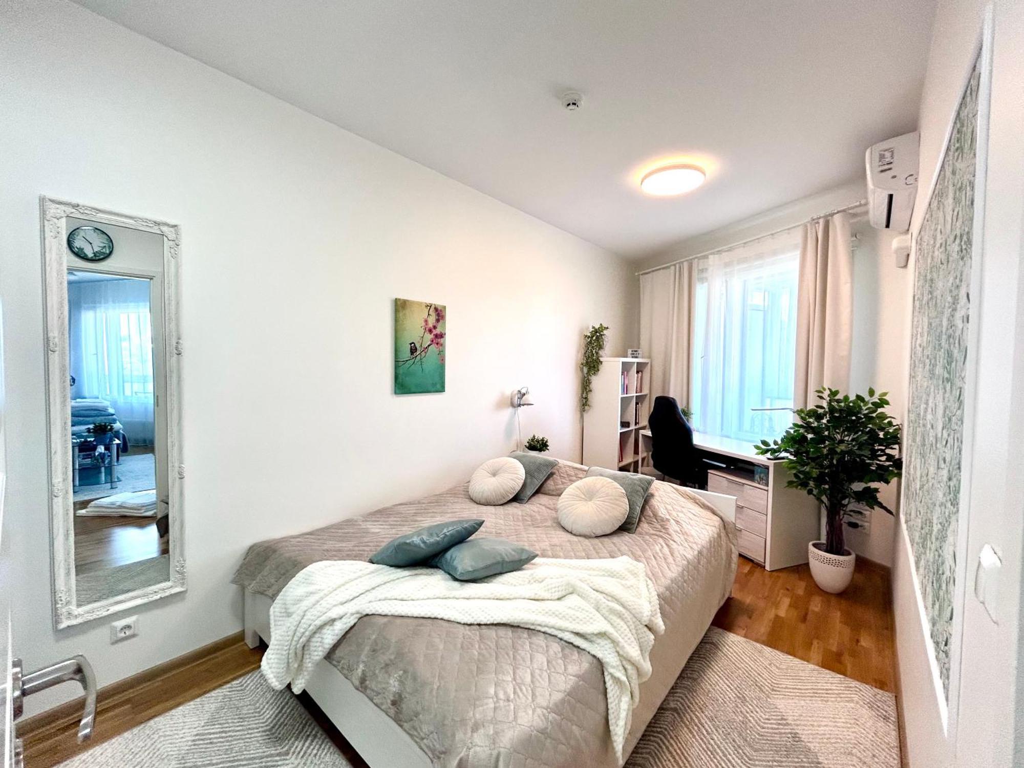 Stella'S Apartment - City Center - Free Secure Parking - Big Sun Terrace - Air Conditioning - Wifi - Tram To The Tallinn Bus Station And Old Town 外观 照片